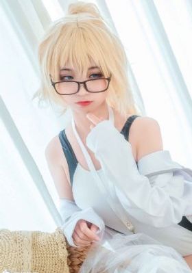 云边有个小卖部电影免费观看_完整版在线观看